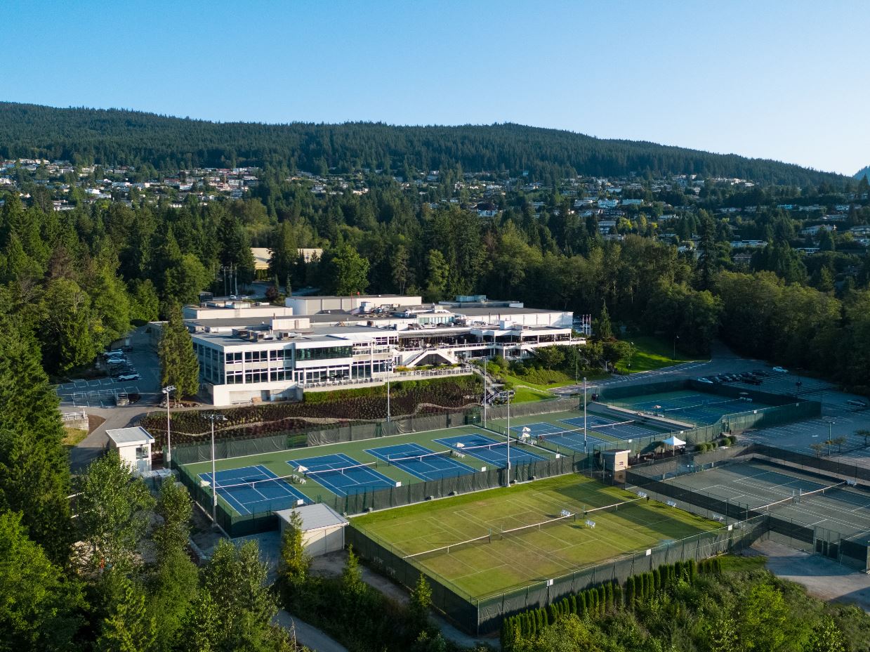 Executive Search: General Manager for Hollyburn Country Club